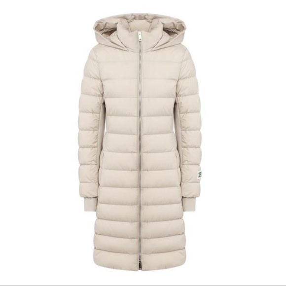 NEW..Burberry slim fit puffer coat NEW - Picture 4 of 10